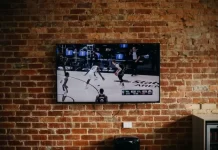 Какие хорошие 70-дюймовые телевизоры можно купить?