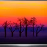 LG OLED77C8