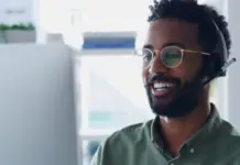 В чем разница между моноуральной и бинауральной гарнитурой