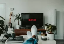 Как автоматически пропускать вступительные ролики на Netflix